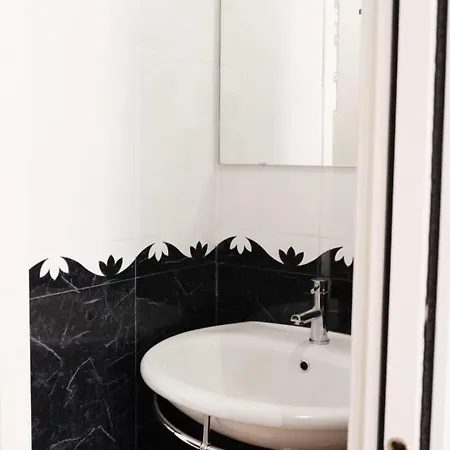 Angolo Del Carbone Apartamento Parma